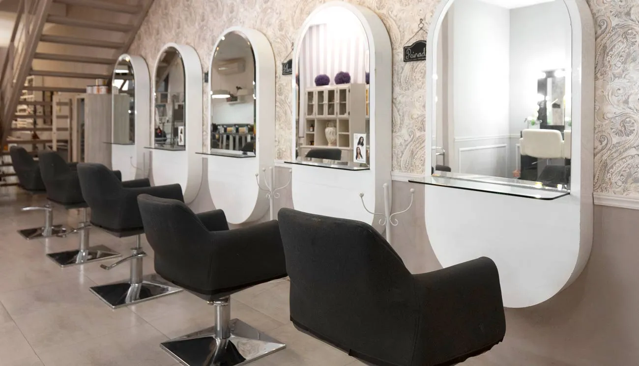 Complete Guide to Salon Fit Out in Dubai: Costs, Trends & Best Designs