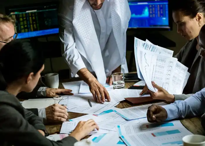 business people working dubai